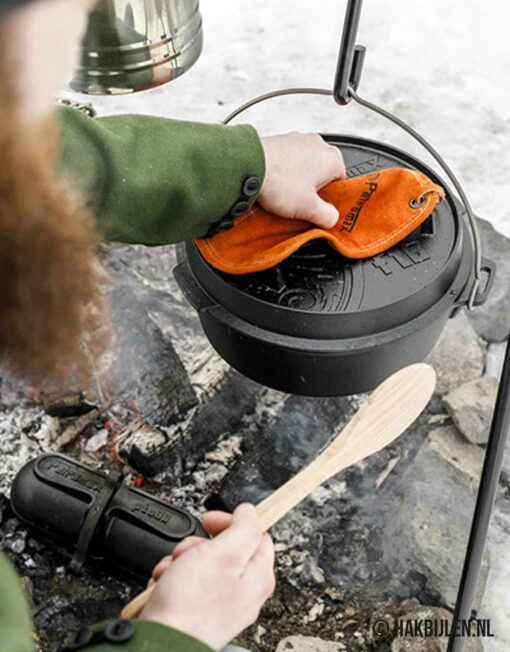 Dutch Oven FT6 5,5Liter Met Pootjes Gietijzer Petromax