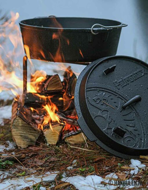 Dutch Oven FT6-T 5,5Liter Platte Bodem Gietijzer Petromax