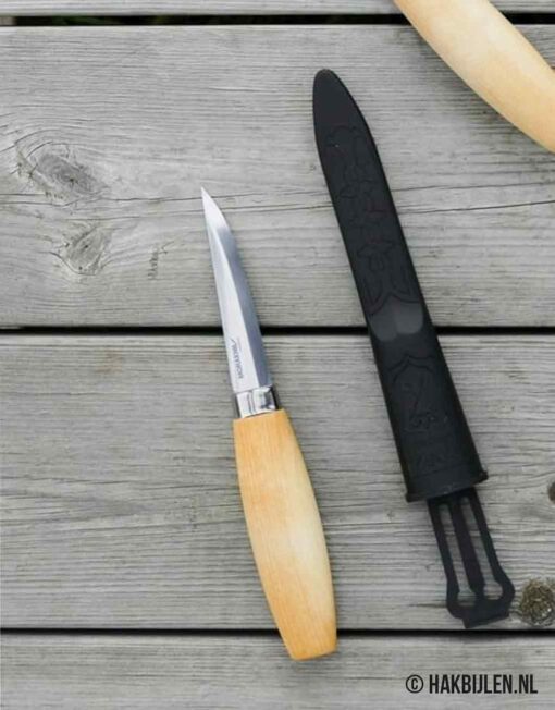 Houtsnijmes 106 Carbon Wood Carving Knife Morakniv