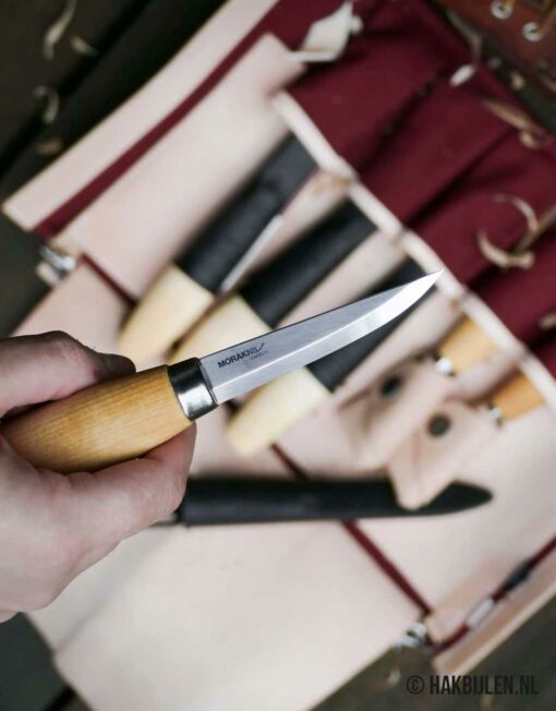 Houtsnijmes 106 Carbon Wood Carving Knife Morakniv