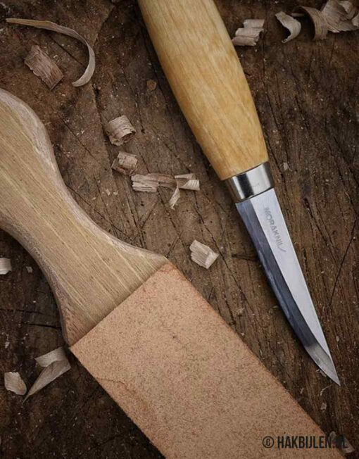 Houtsnijmes 106 Carbon Wood Carving Knife Morakniv