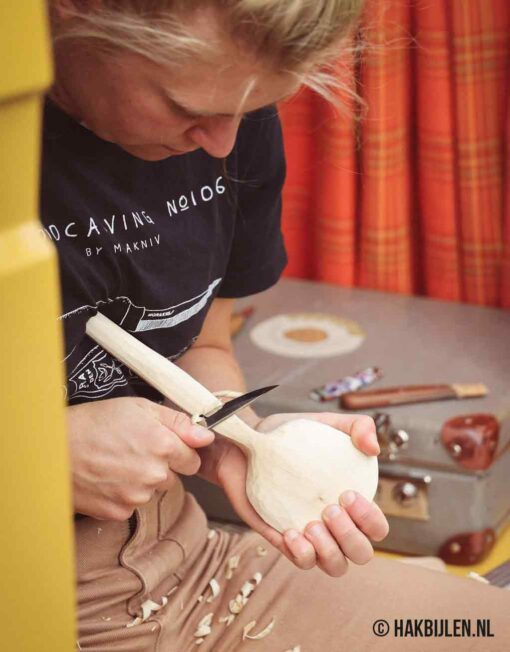 Houtsnijmes 106 Carbon Wood Carving Knife Morakniv